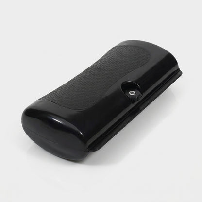 Multifunctional Pet Groom Brush in Black, product shot